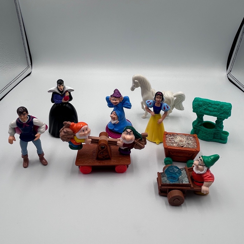 Disney Snow White and the Seven Dwarfs Figure Lot Prince Evil Queen Mine Carts